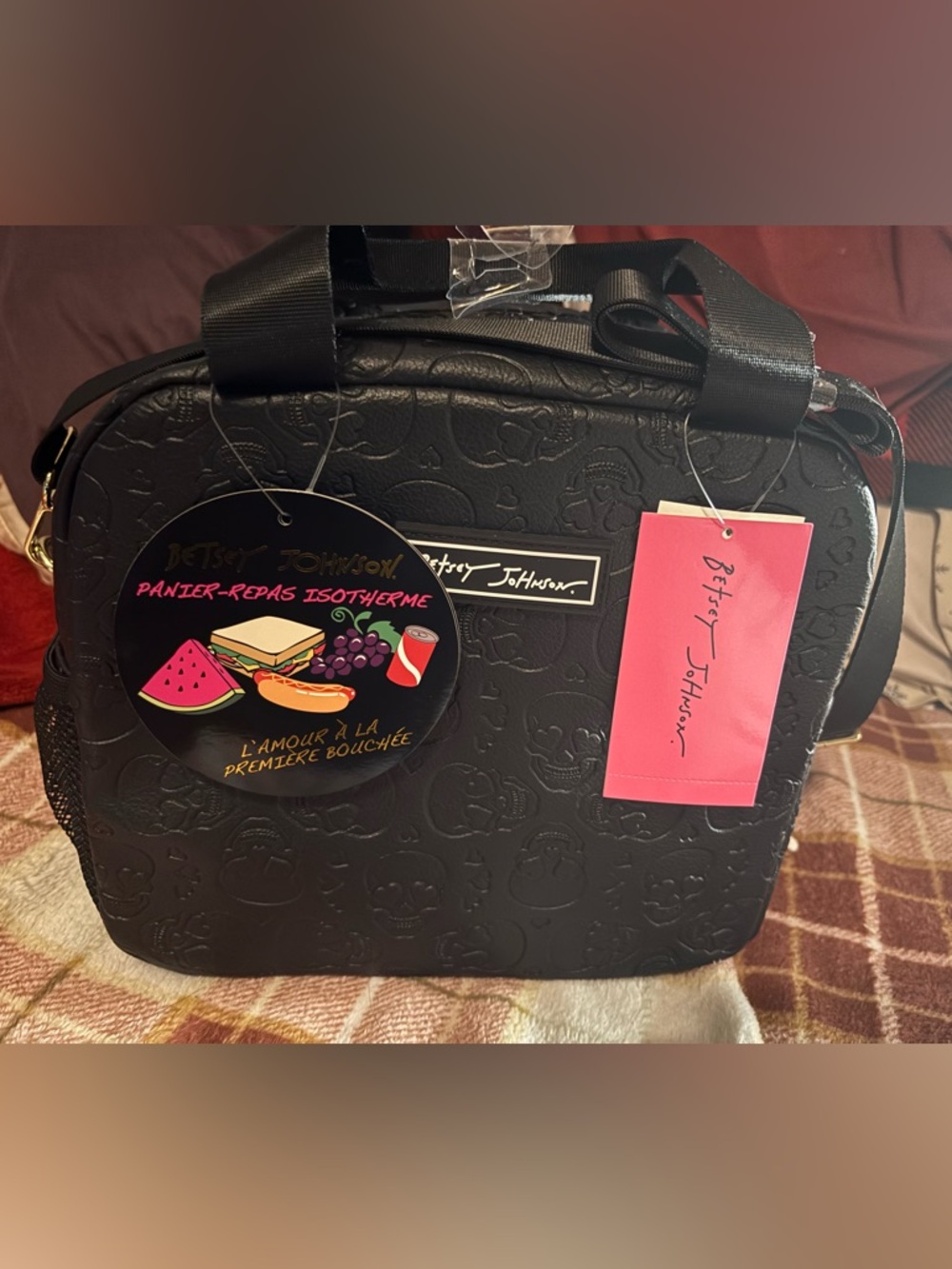 BNWT-Betsey Johnson  Skull Lunch bag